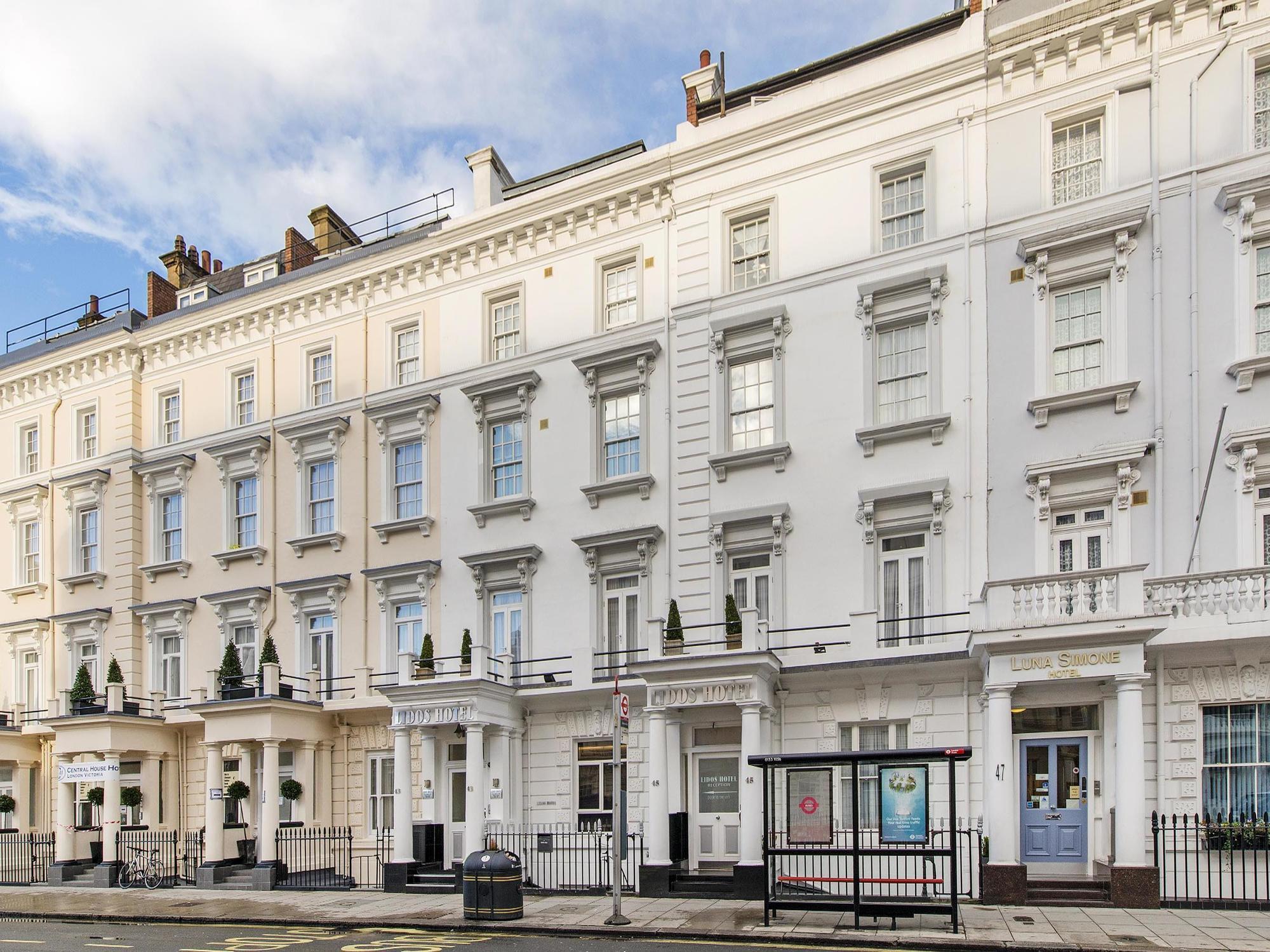 Lidos Hotel London Exterior photo